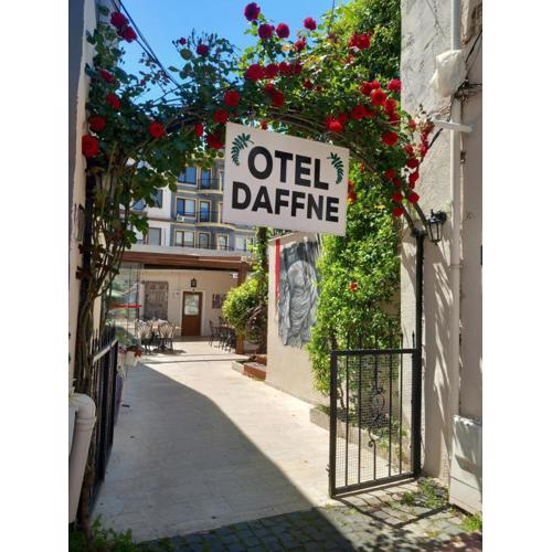 Daffne Otel