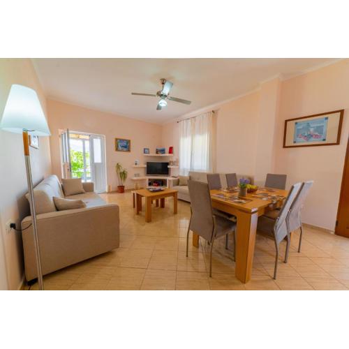 Dajana Apartments