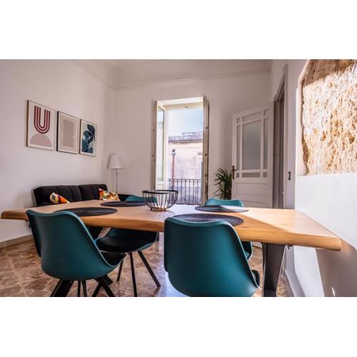Dal Commediante Apartment and Room