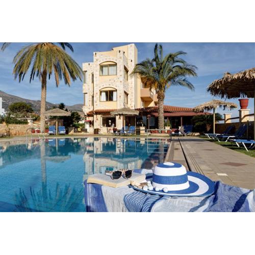 Danelis Studios & Apartments