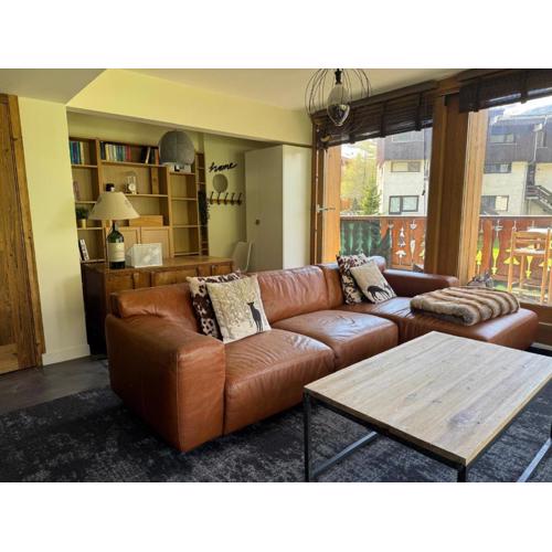 Dans Chalet aux Chartreux - T4 Duplex 100m2 traversant Vue Lac - Fibre, Golf