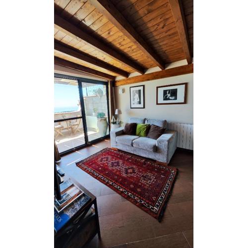 Dantesco apartment