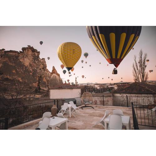 DAPHNE CAVE HOTEL