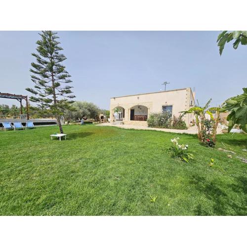 Dar Nawara Villa with pool and amazing garden
