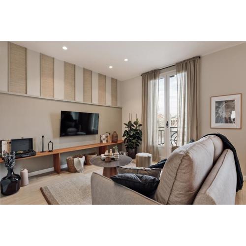 Davut - 3 bedrooms and office in Eixample Esquerra