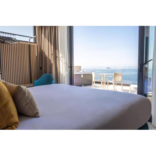 Deep Blu Boutique Hotel