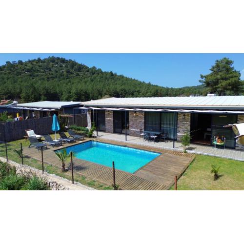 Defne 3+1 Villa, Ovacık, Ölüdeniz, Fethiye