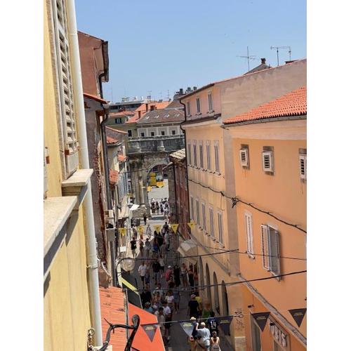 Dejan Apartment 2-Top centar-Old town Studio