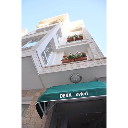 Deka Evleri
