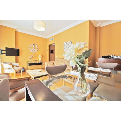 Del Parque Flats - Cervantes