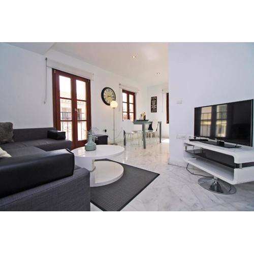 Del Parque Flats - Tribuna