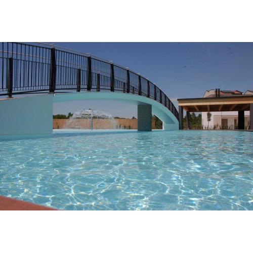 Delightful flat in a village with swimming pool