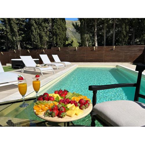 Delux with private pool