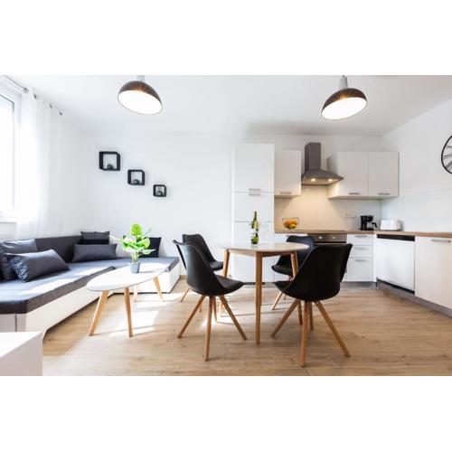 Deluxe Apartment near the Bridge