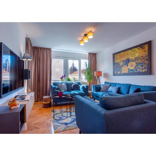 Deluxe City Center Blue apartment
