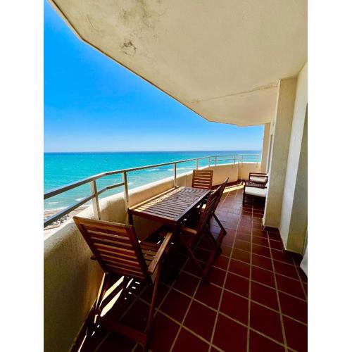 Deluxe Large Apartment Sea Views Benalbeach