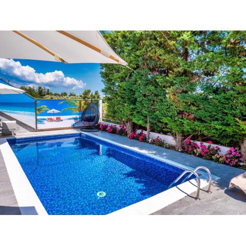 Deluxe Sani Relax Villa