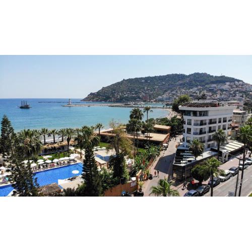 DeMANOR HOTEL ADULT ONLY