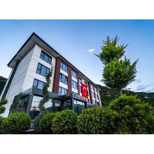 Demederon Hotel