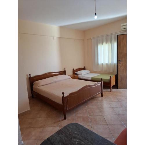 Demetra Room