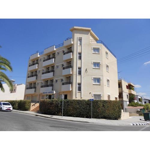 Denis Hotel