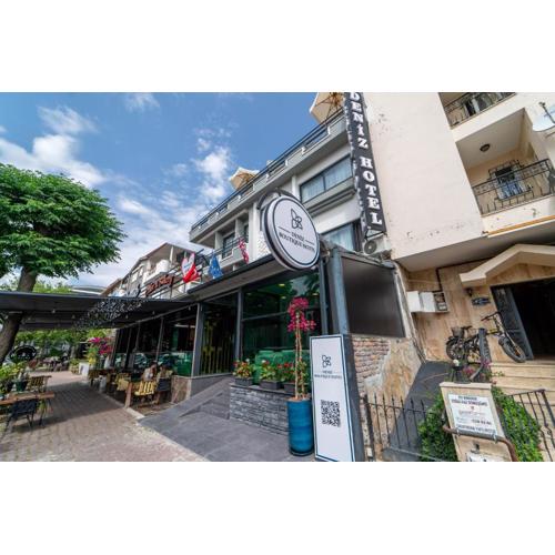 Deniz Boutique Hotel