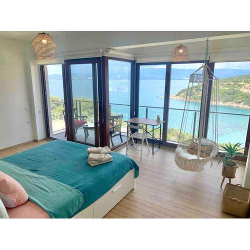 Denize 100 Metre Yakınlıkta Plaj Evi