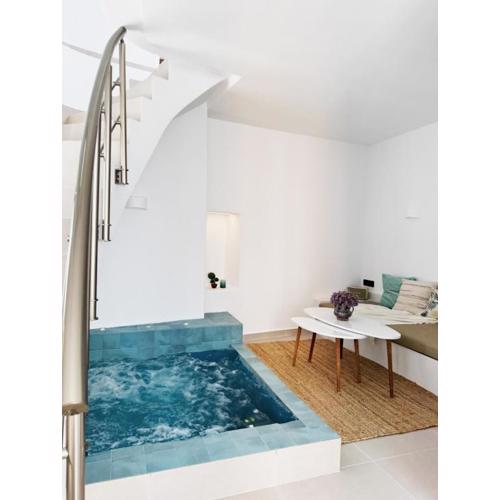 Deos luxury house