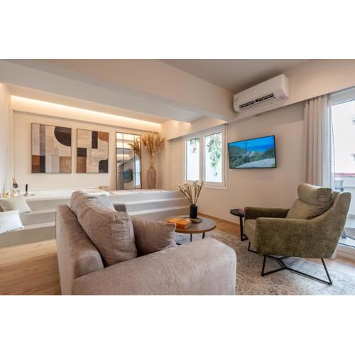 Derouse Eva Suite Jacuzzi & Sauna