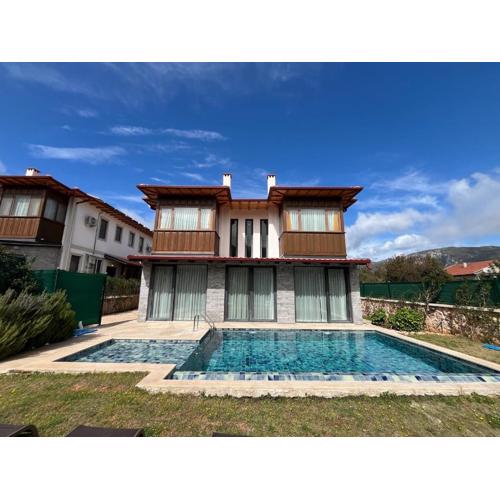 Derya Beach Ağullu Villa 2