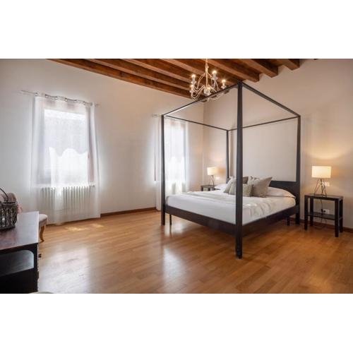 Design Palace Apartment by Wonderful Italy