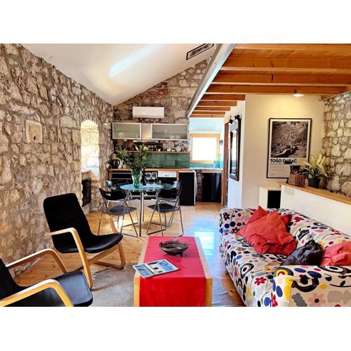 Design Studio - Old Town