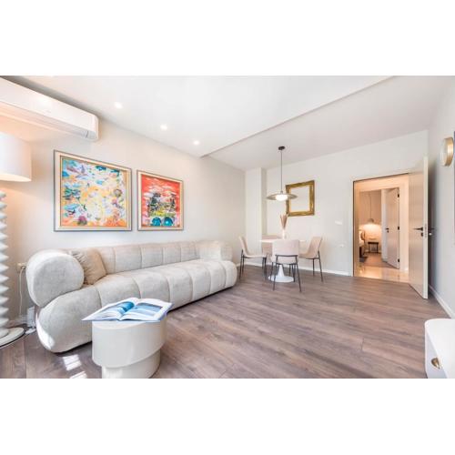 Designer 1BR Apartment near the Sea Garden, Chayka district