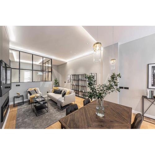 Designer Apartment 3