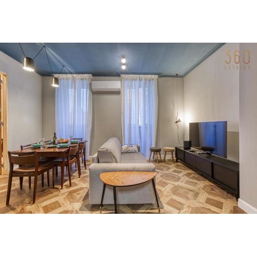 Designer finish, 2BR home with Smart TV & WIFI by 360 Estates