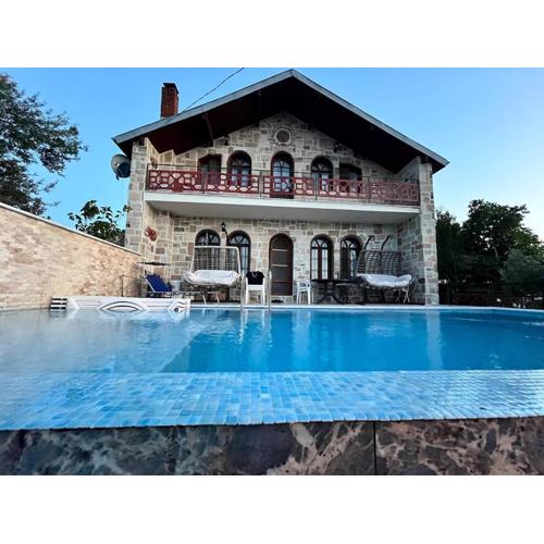 Detached Stone Villa with Pool Sleeps 9