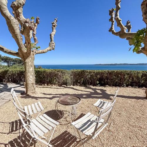 Détente provençale avec vue mer