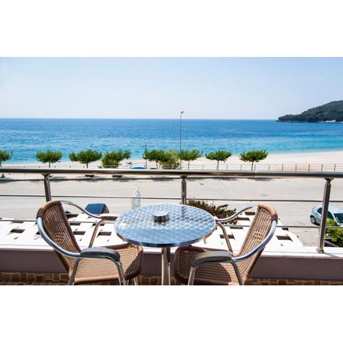 Dhima Hotel