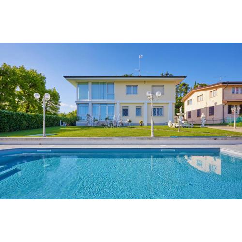 Diamond Lake View - Prestige Villa a 100m dal Lago