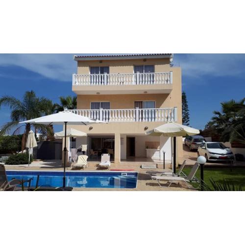 Diamond Villas