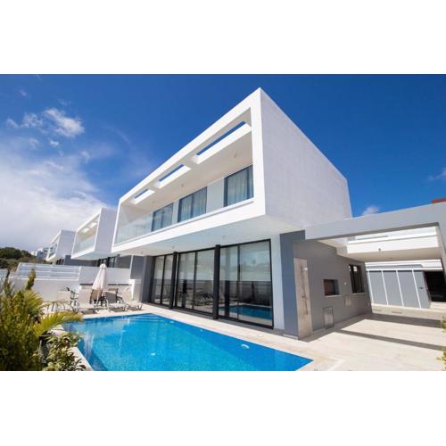Diamond villas