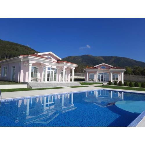 Diamond Villas
