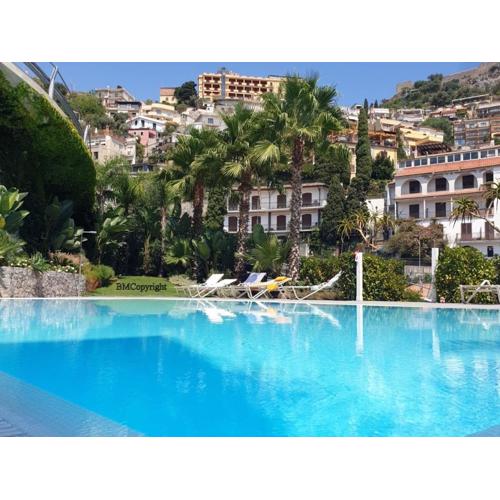 Diana - Taormina Minerva Luxury Apartment by Taormina Holidays