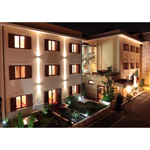 Diana Inn Accommodations
