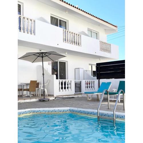 Diana Townhouse 2