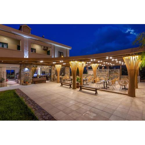 Dias Hotel & Apts