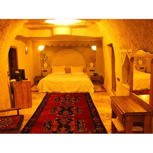 Dilek Tepesi Cave Hotel