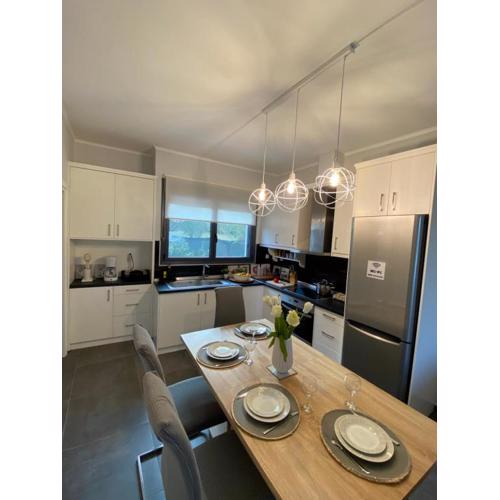 Dimis cozy villa near the sea!