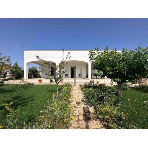 Dimora Caselli by Meravigliosa Puglia Real Estate
