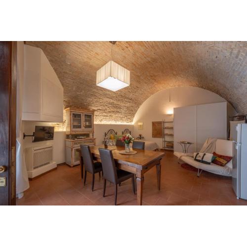 Dimora La Sapienza - Historical Apt - ItalyWeGo